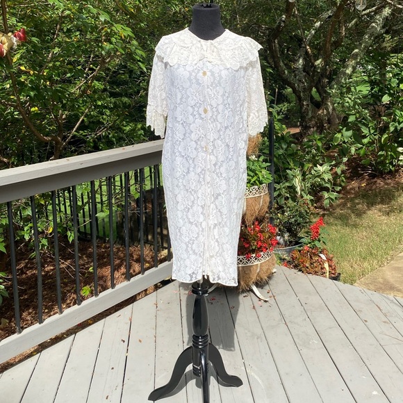 Vintage 50s 60s Lace Cottagecore Glammy Robe Dressing Gown Duster Coat Jacket - Picture 1 of 14